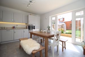 Kitchen/Diner- click for photo gallery